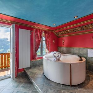 Château d'amour Suite Spa Bath